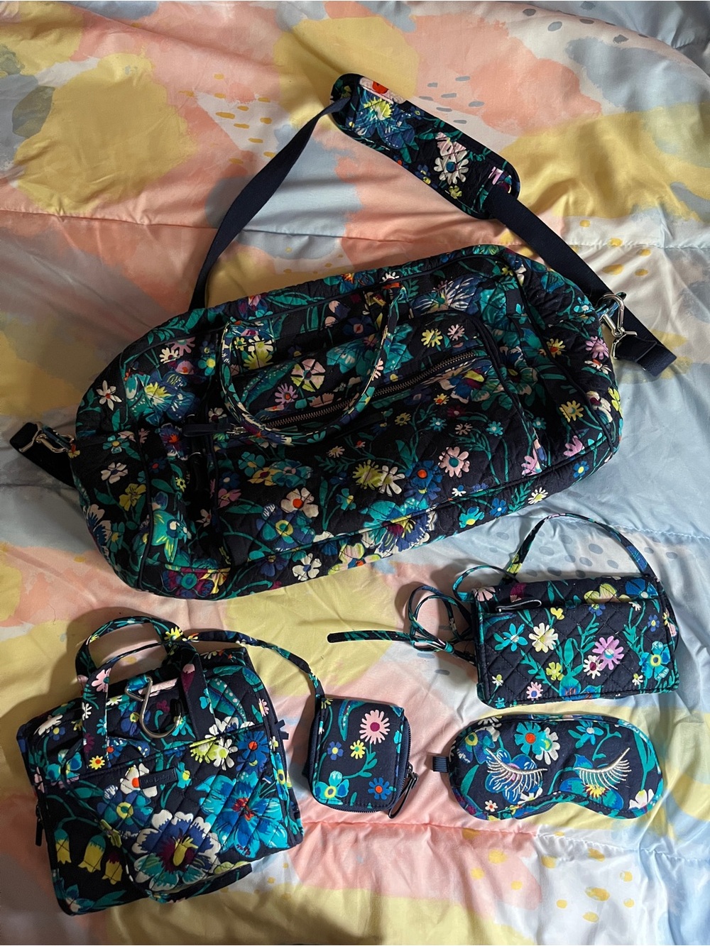 Vera Bradley Travel Bag 5 Piece Set